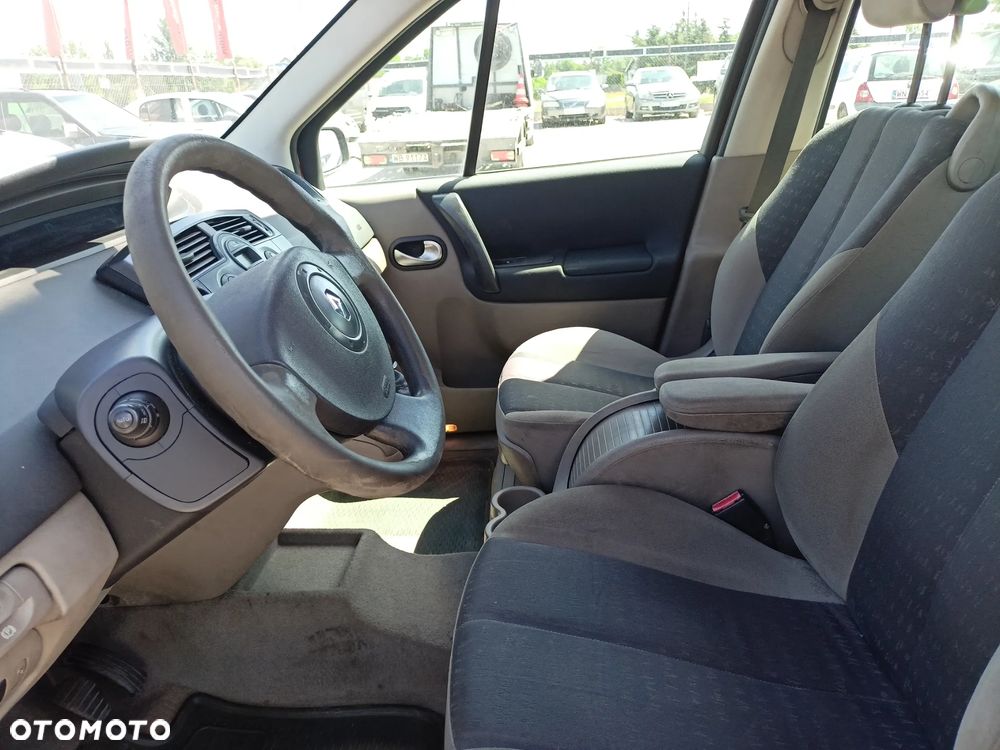Renault Scenic - 8
