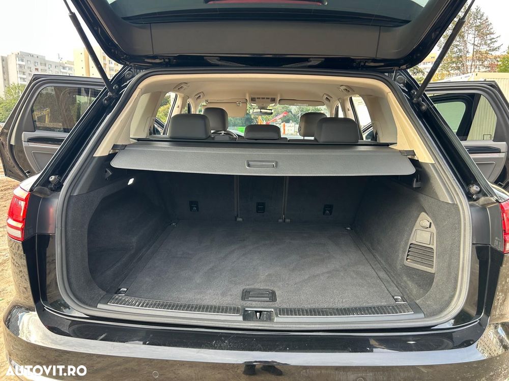Volkswagen Touareg 3.0 V6 TDI 4Motion DPF Automatik - 3