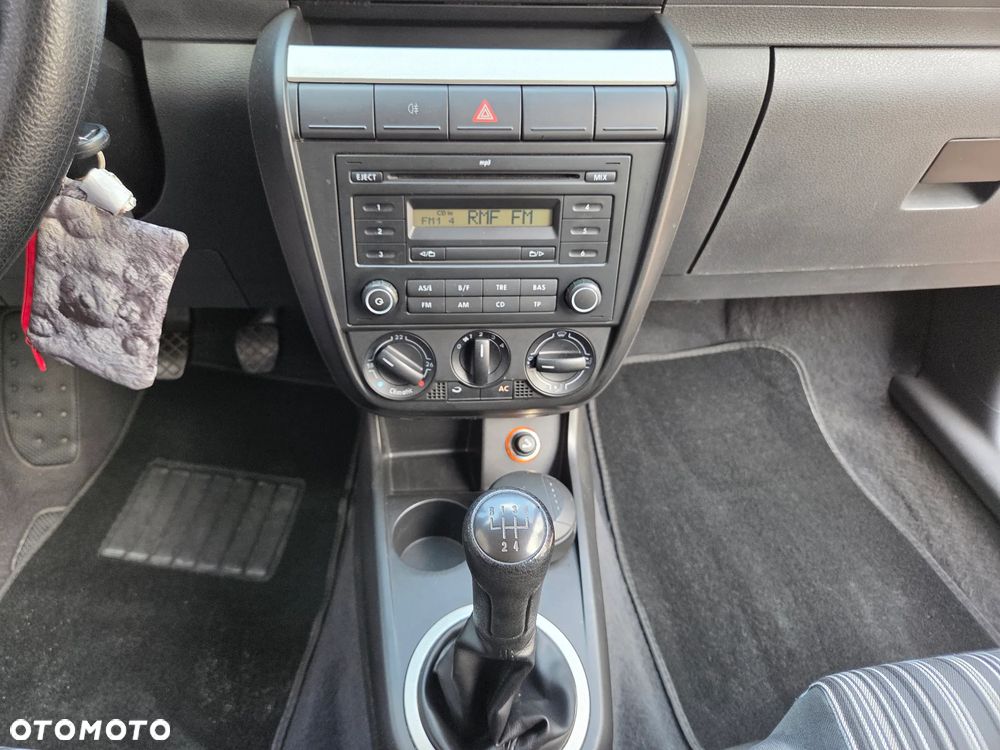 Volkswagen Fox - 23