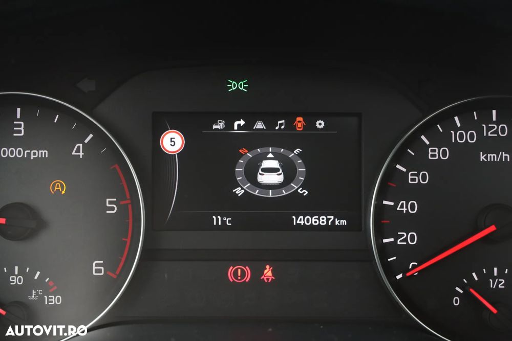 Kia Sportage 2.0 CRDI 2WD Spirit - 11