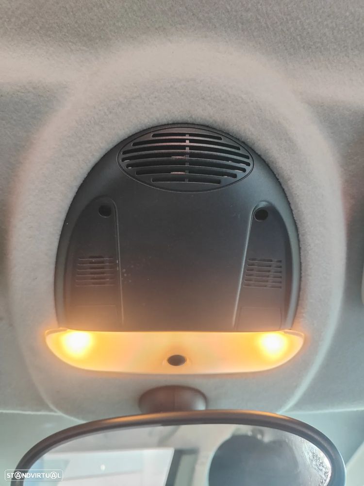 MINI 3 Portas One D - 34