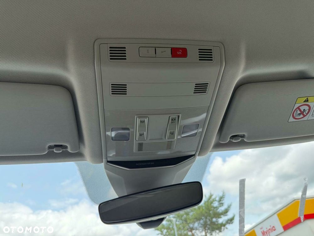 Volkswagen T-Roc 1.5 TSI Life DSG - 25