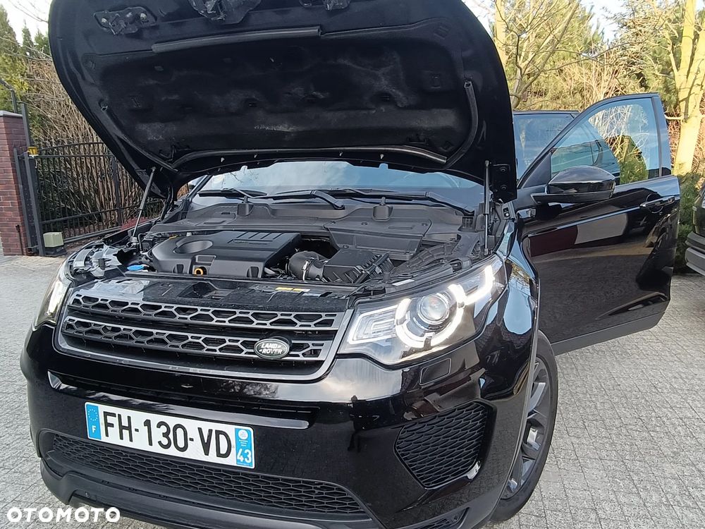 Land Rover Discovery Sport TD4 HSE Luxury - 12