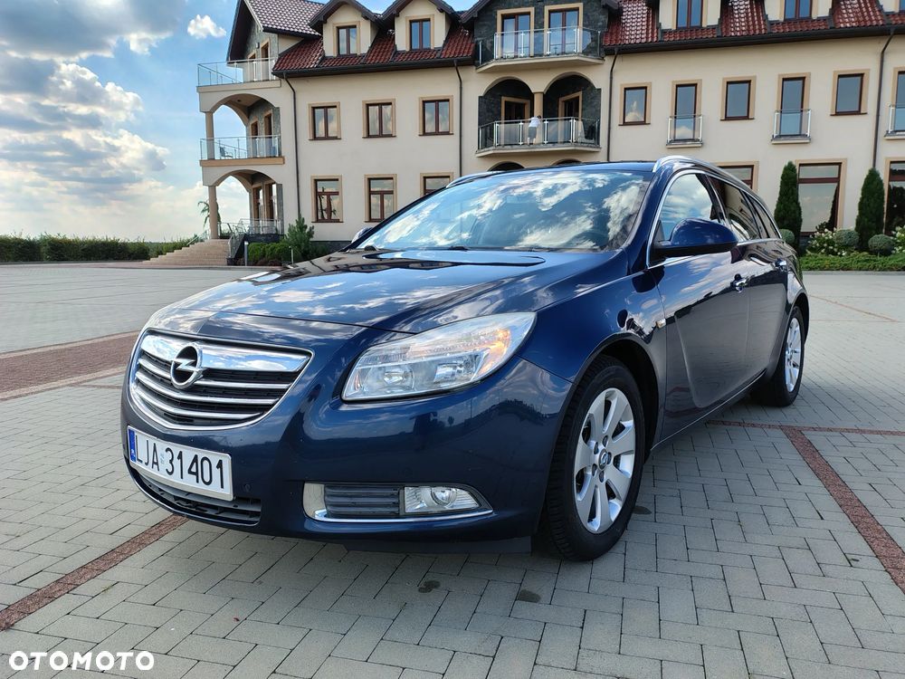 Opel Insignia 2.0 CDTI Sports Tourer - 1