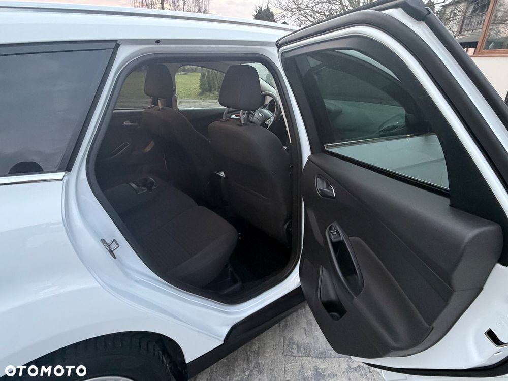 Ford Focus 1.0 EcoBoost Titanium - 24