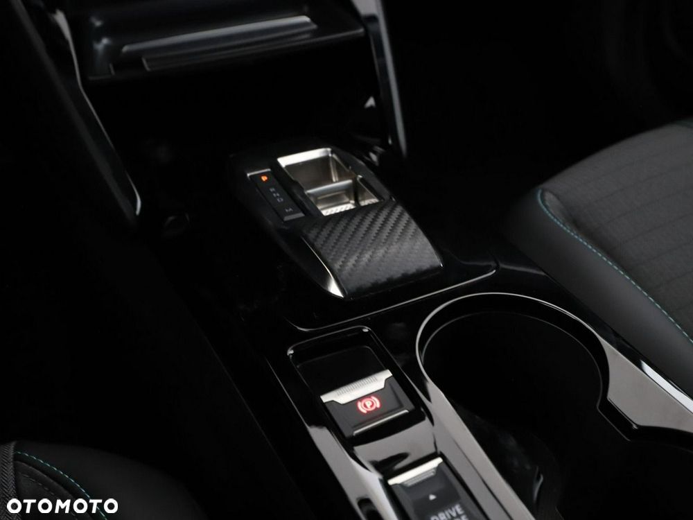 Peugeot 2008 PureTech 130 EAT8 Allure - 31