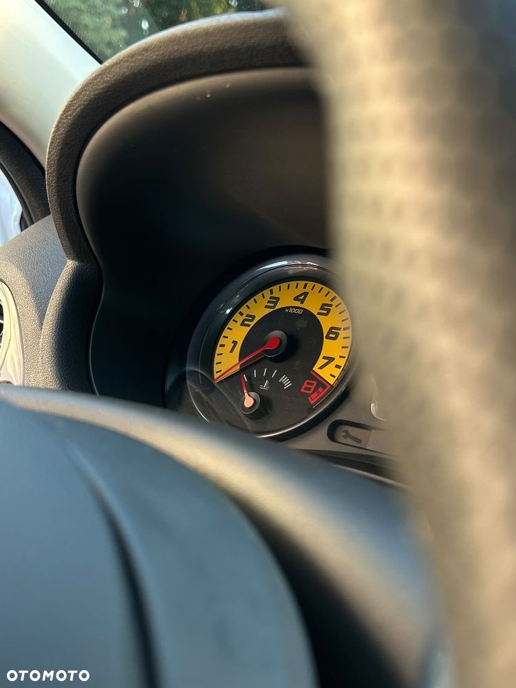 Renault Clio 2.0 16V Sport - 19