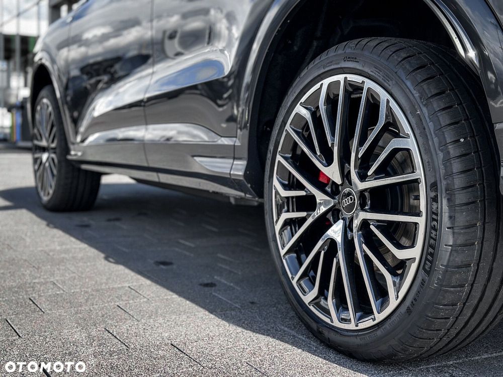 Audi Q5 Sportback - 8