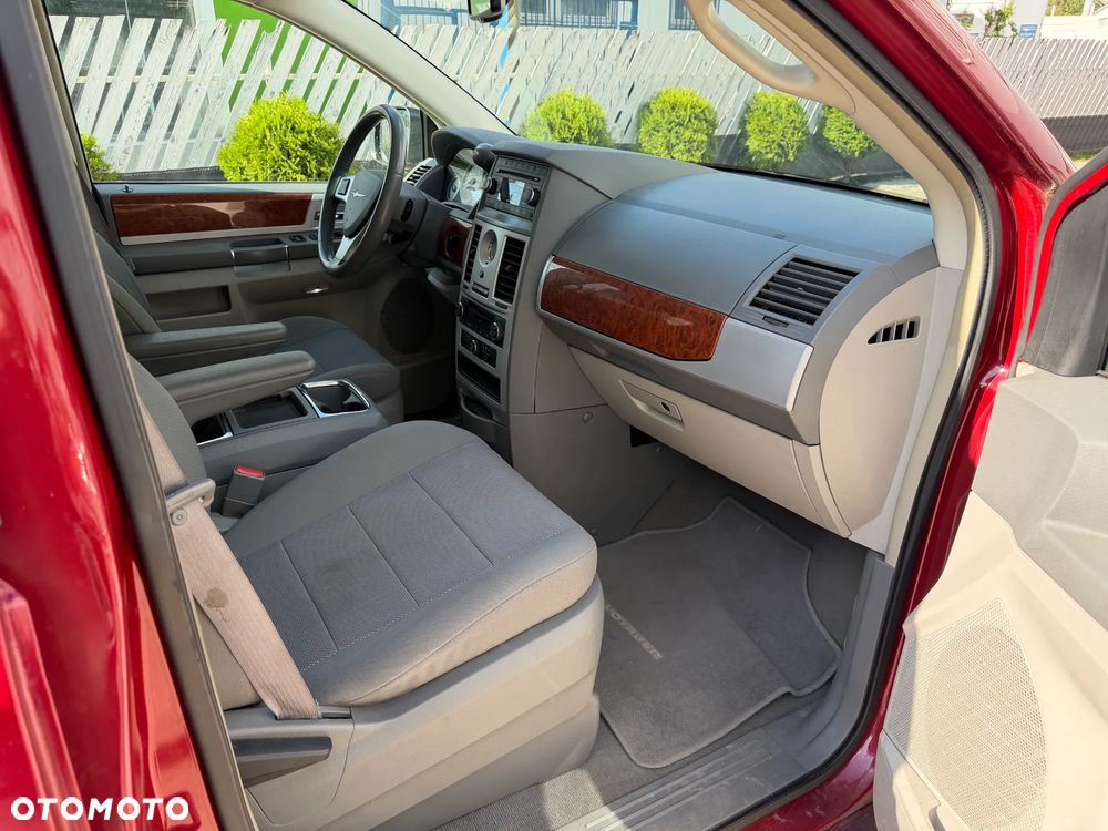 Chrysler Grand Voyager 2.8 CRD Touring - 30