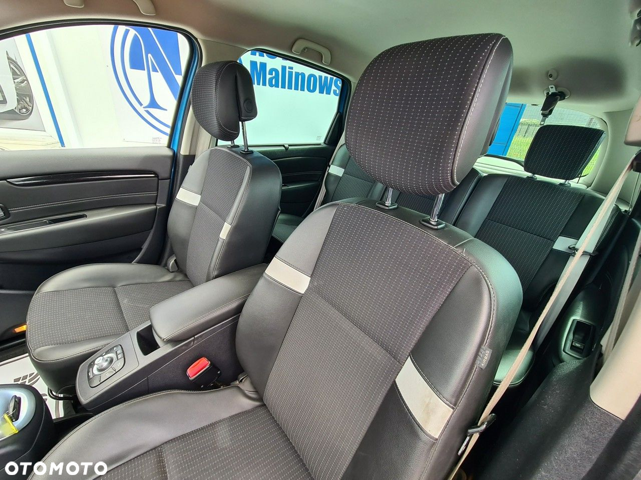 Renault Scenic ENERGY TCe 115 Bose Edition - 18