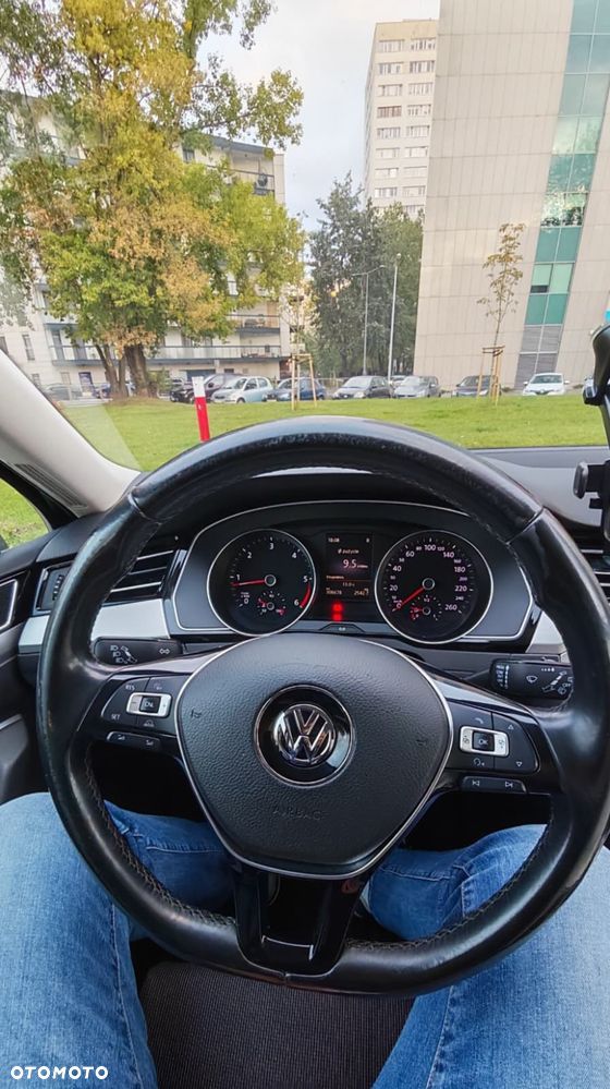 Volkswagen Passat 2.0 TDI BMT Comfortline DSG - 17