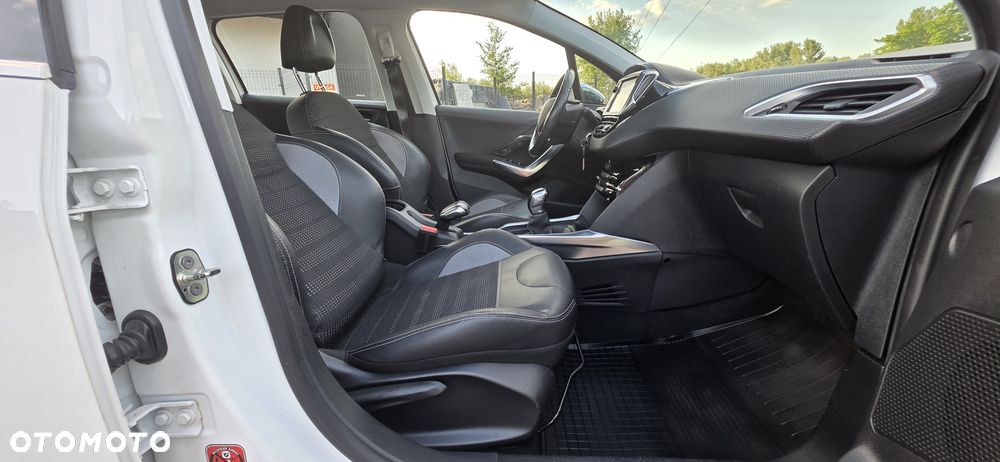 Peugeot 2008 1.2 VTi Allure - 8