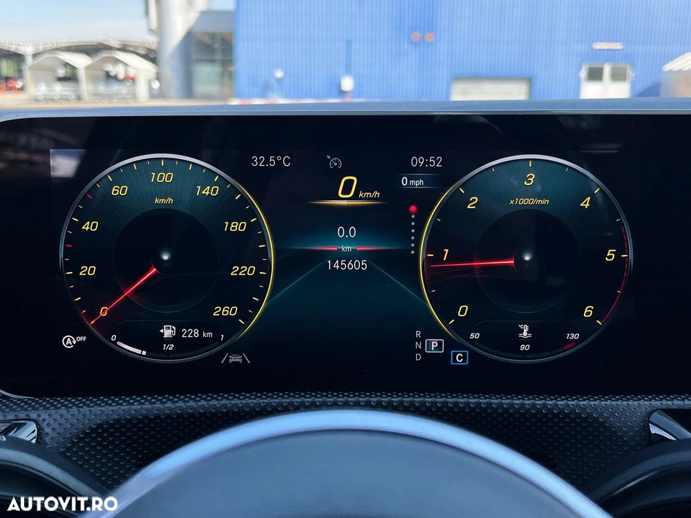 Mercedes-Benz A 180 - 15