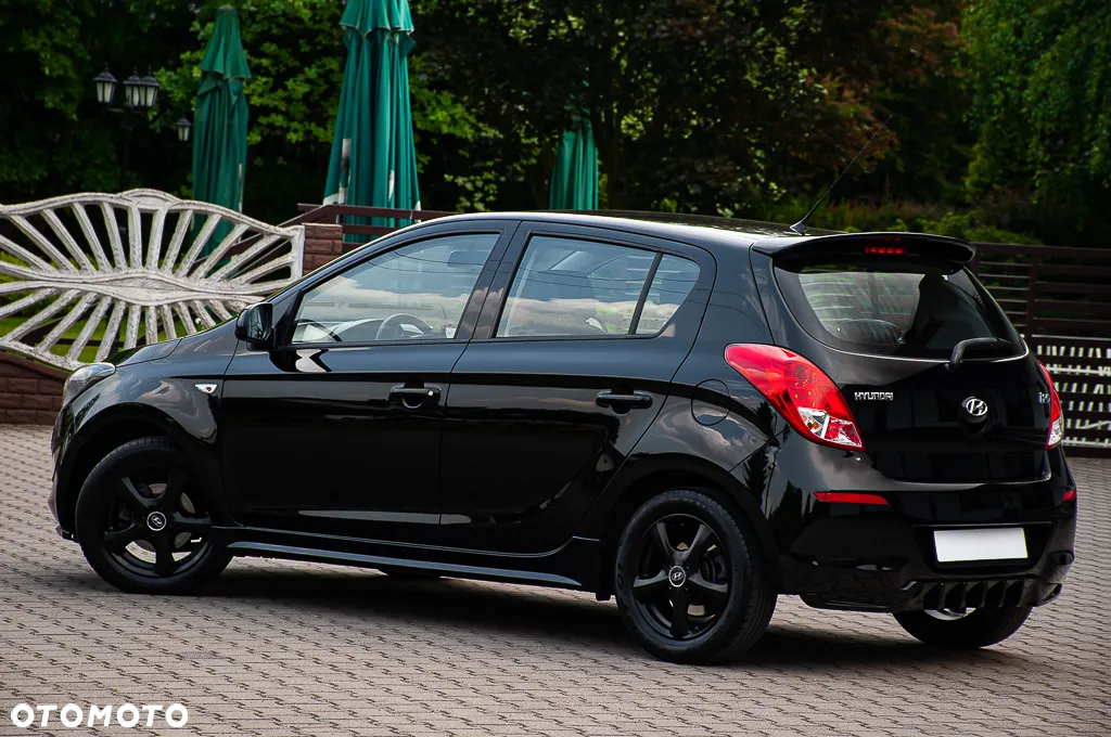 Hyundai i20 1.25 Wersja Jubileuszowa - 19