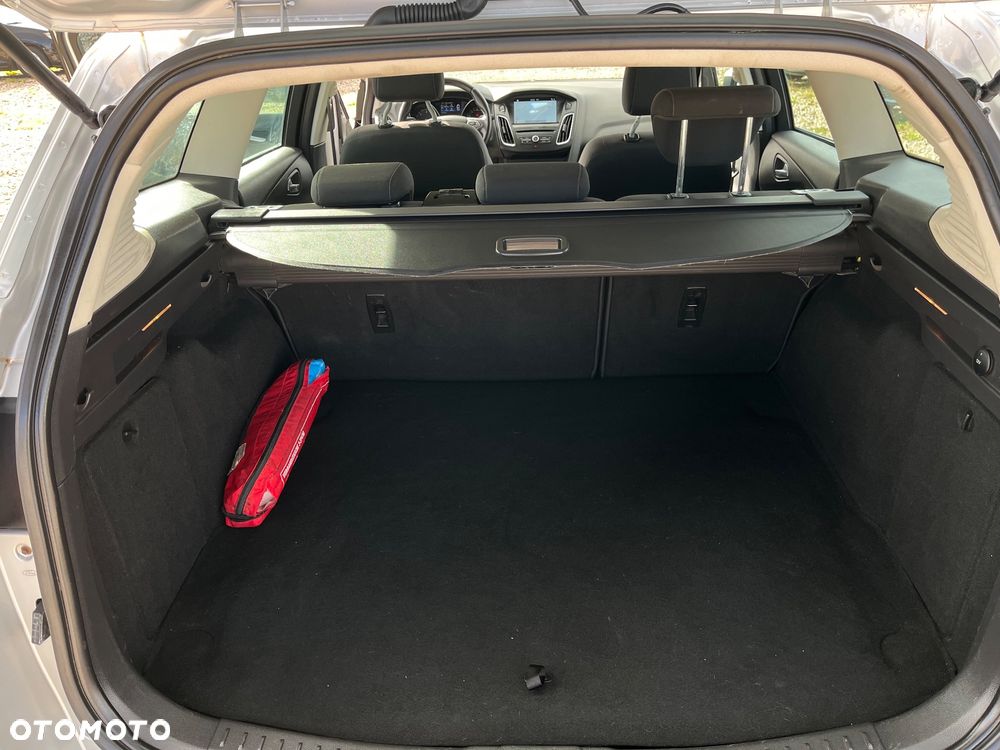 Ford Focus 1.5 EcoBlue Start-Stopp-System COOL&CONNECT - 24