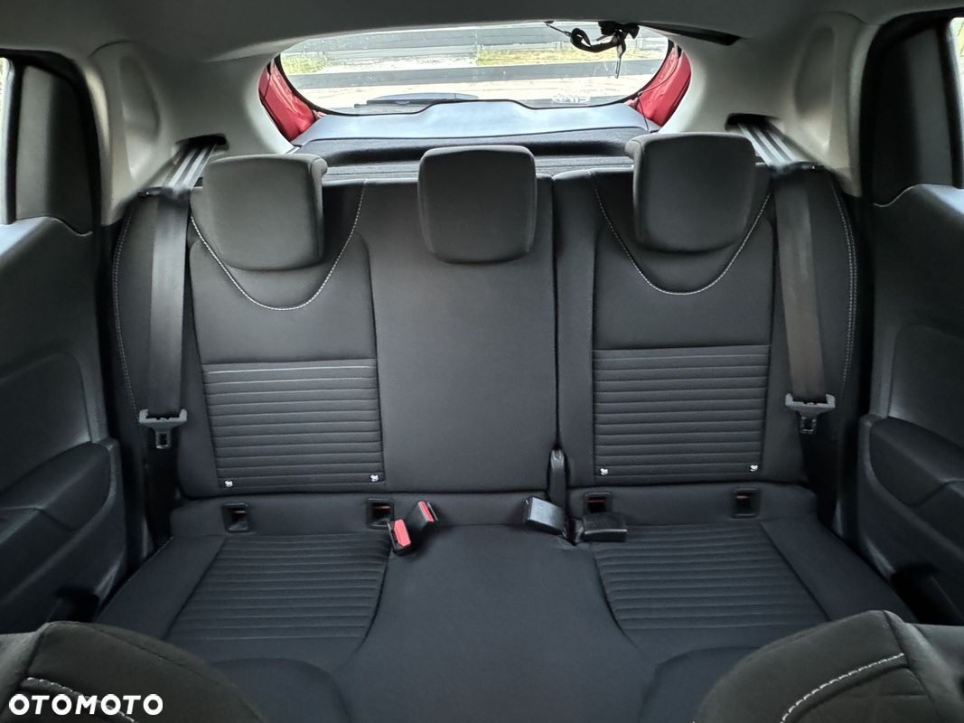 Renault Clio 1.2 16V 75 LIMITED - 33
