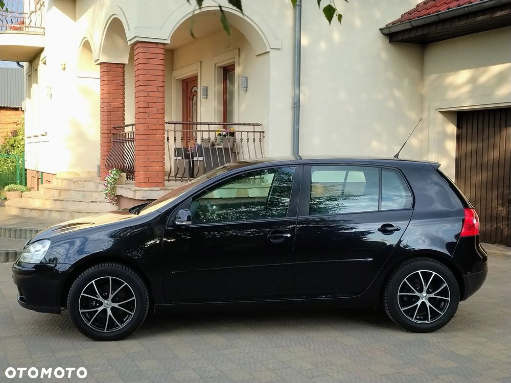 Volkswagen Golf 1.6 Trendline - 27