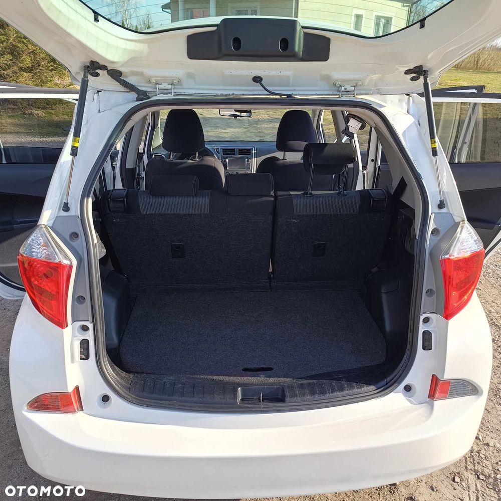 Toyota Verso S 1.4 D-4D Cool - 17