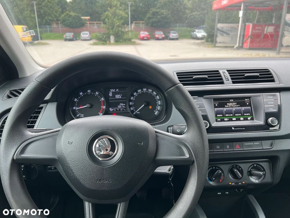 Skoda Fabia - 17