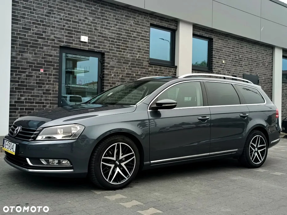 Volkswagen Passat Variant 2.0 TDI 4Motion DSG BlueMotion Tech Comfortline - 3