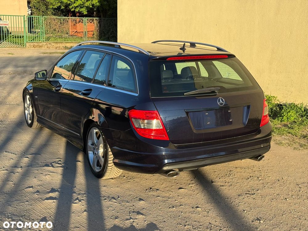 Mercedes-Benz Klasa C 30 T CDI AMG - 3