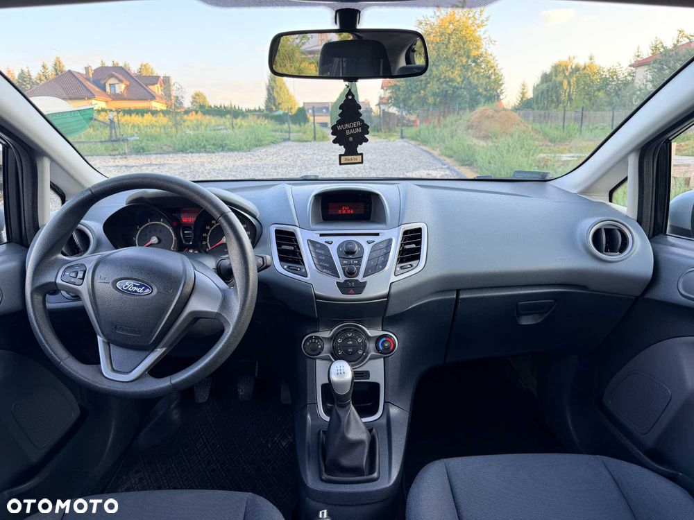 Ford Fiesta - 7