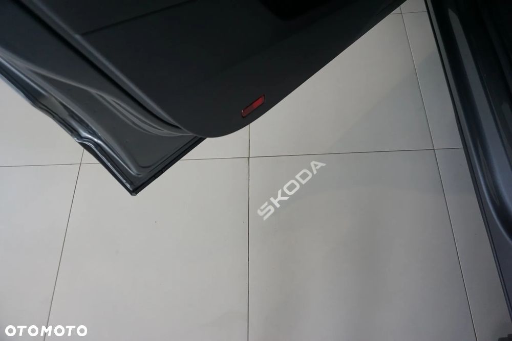 Skoda Karoq 1.5 TSI ACT Drive DSG - 12