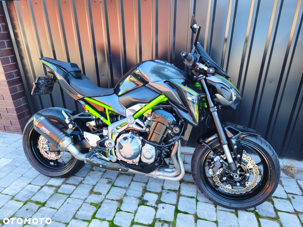 Kawasaki Z 900 - 12