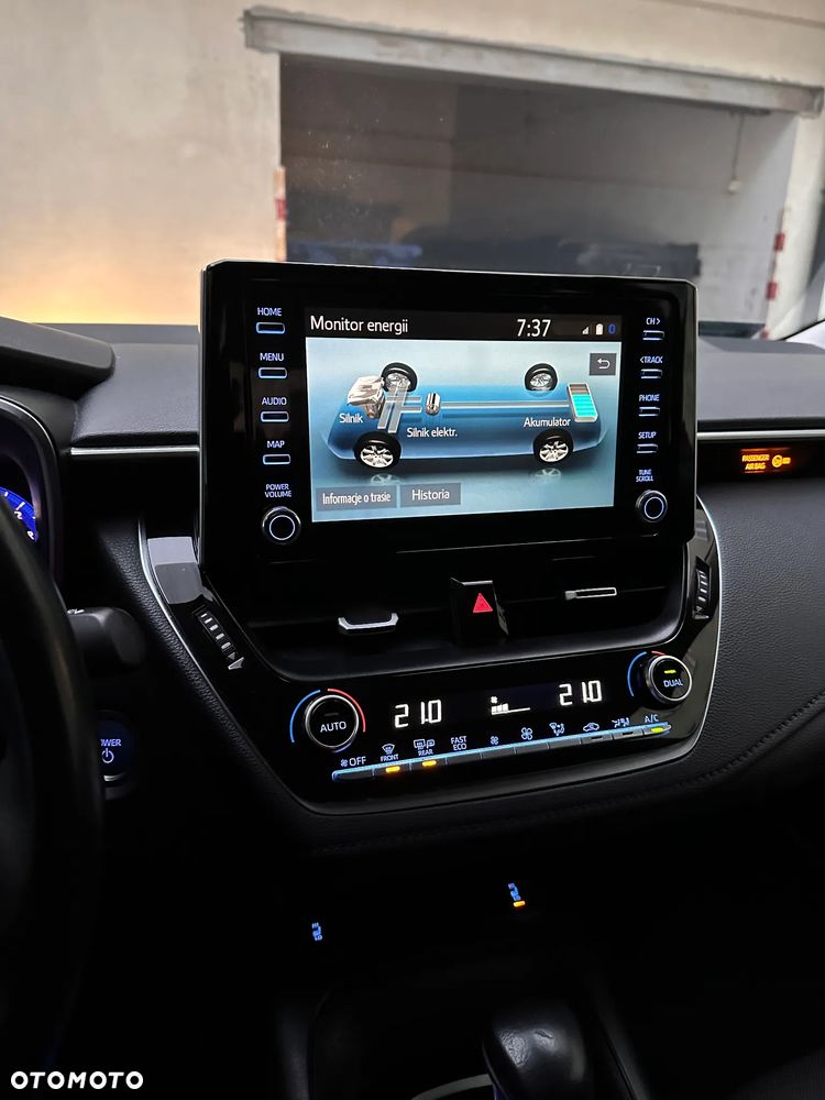 Toyota Corolla 1.8 Hybrid Comfort - 7