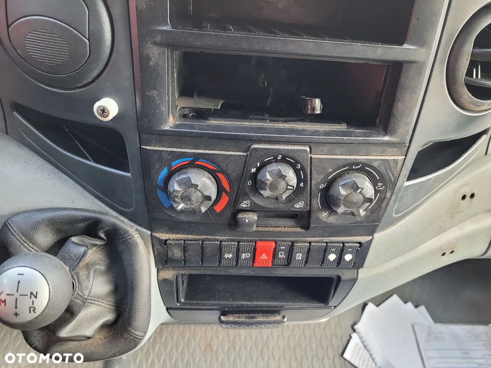 Iveco Daily - 18