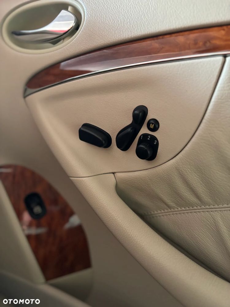 Mercedes-Benz CLK Cabrio 320 Avantgarde - 14