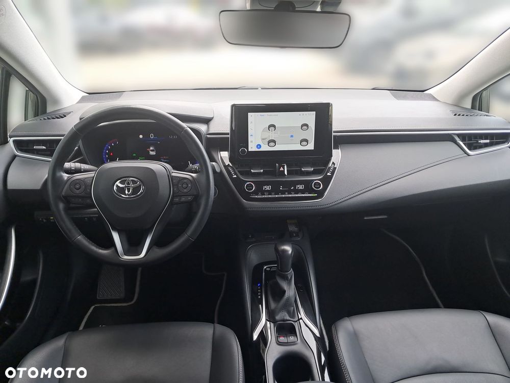 Toyota Corolla 1.8 Hybrid Executive - 10