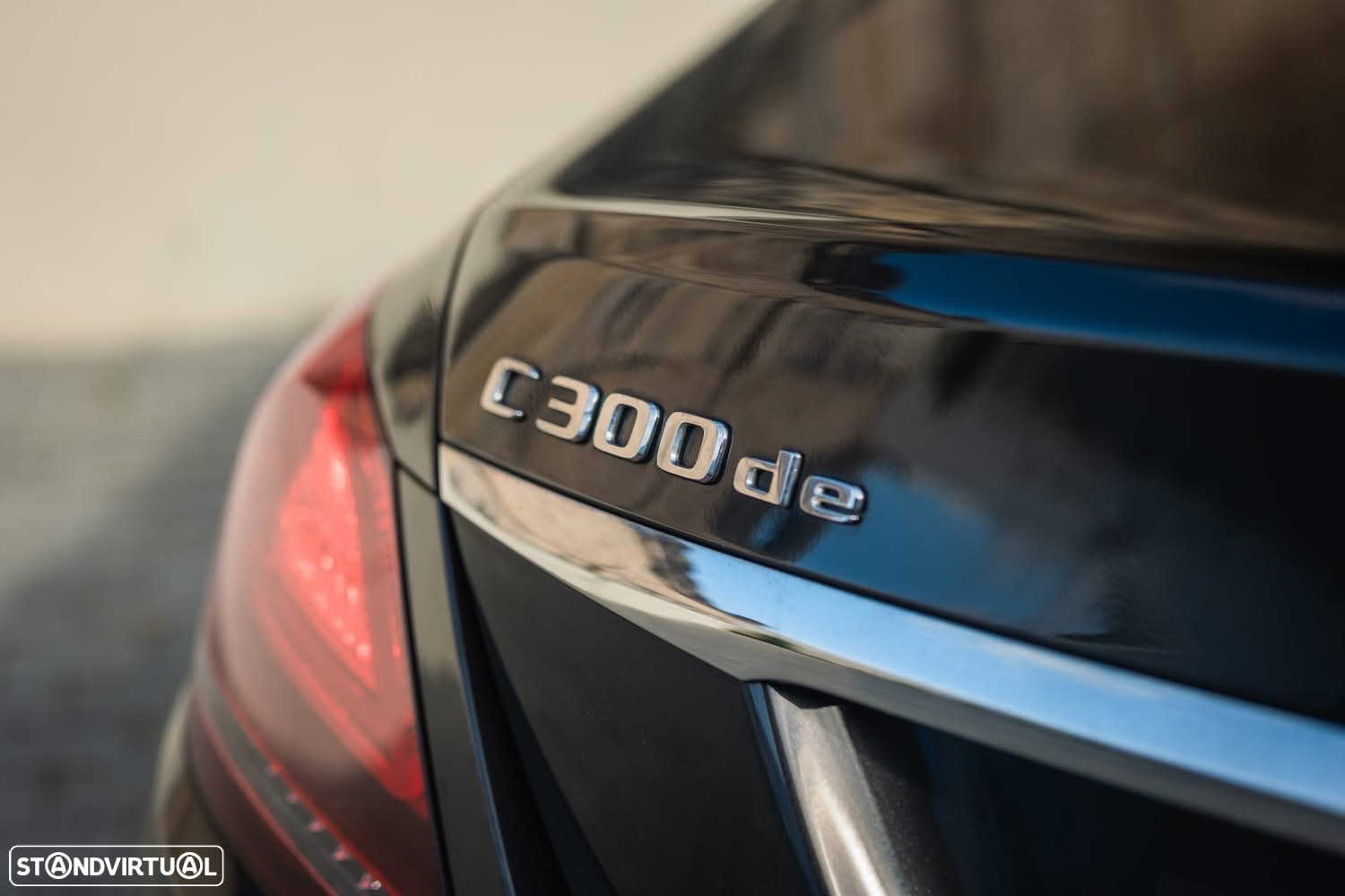 Mercedes-Benz C 300 de AMG Line - 53