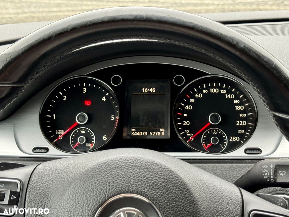 Volkswagen Passat CC 2.0 TDI BlueMotion Technology DSG - 5