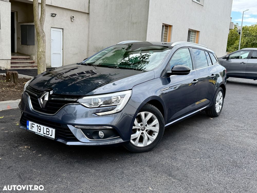 Renault Megane 2018 photo 2