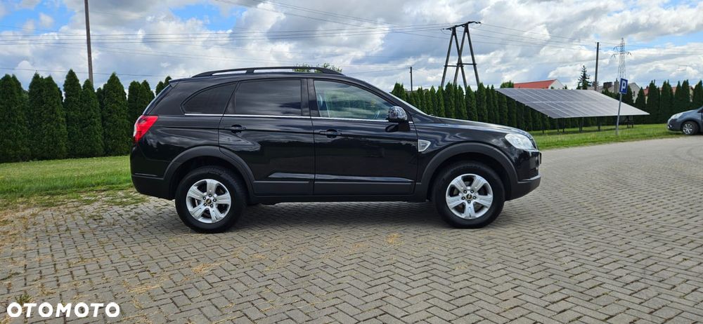 Chevrolet Captiva 2.0 2WD 7 Sitzer LS Family Edition - 28
