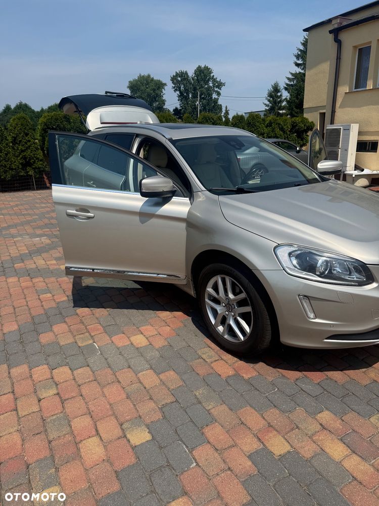 Volvo XC 60 D5 AWD Geartronic Linje Inscription - 1