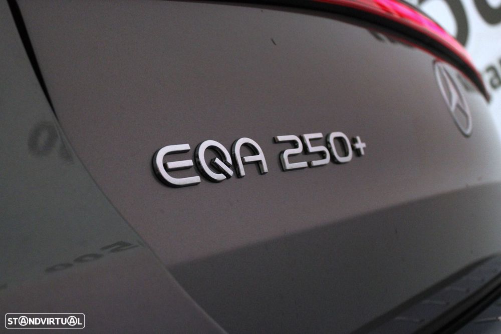 Mercedes-Benz EQA 250+ AMG Line - 54