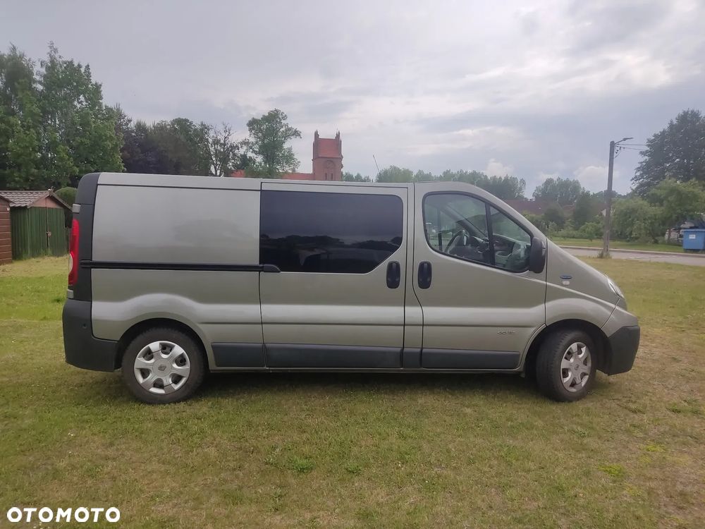 Renault Trafic Grand Passenger Pack Clim - 24