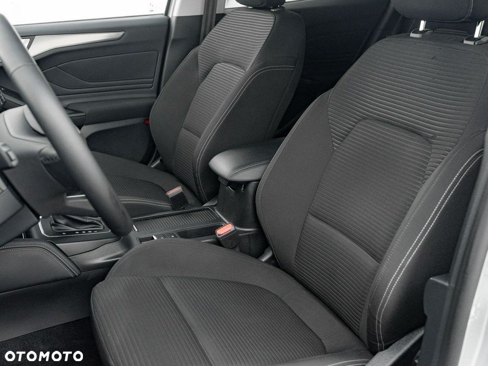 Ford Focus - 13