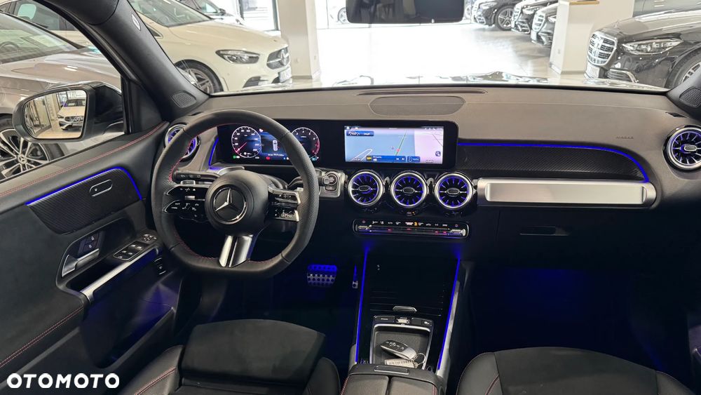 Mercedes-Benz GLB 200 AMG Line 7G-DCT - 18