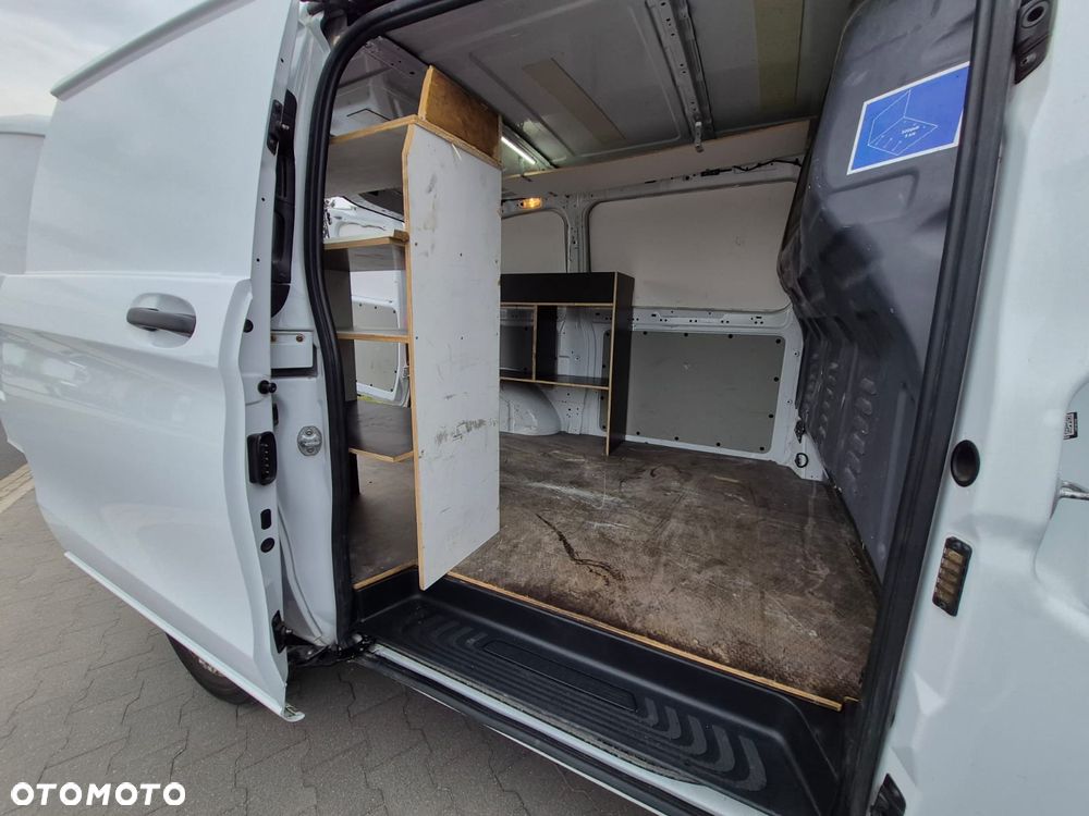 Mercedes-Benz Vito - 11