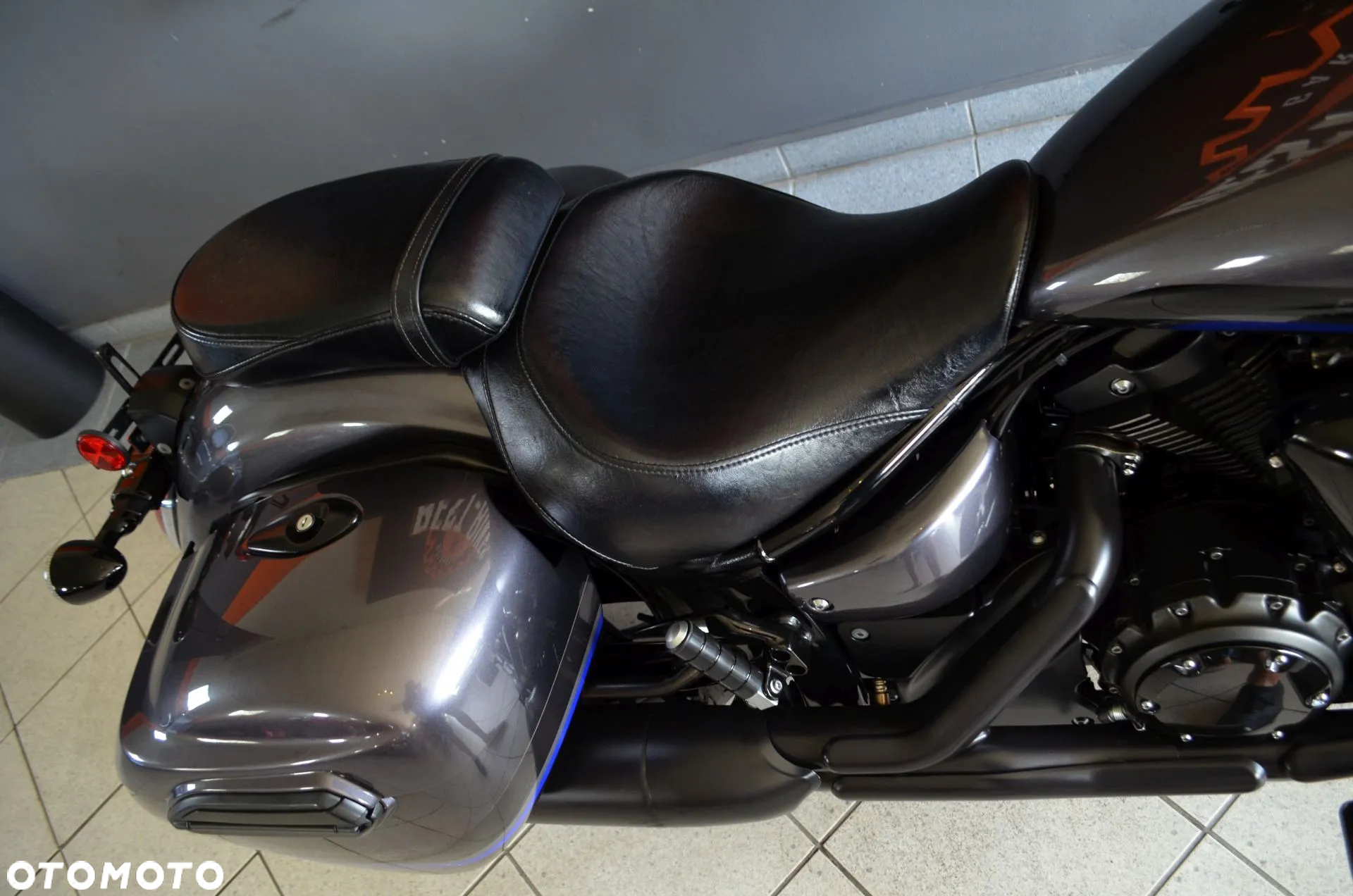 Yamaha XVS - 12