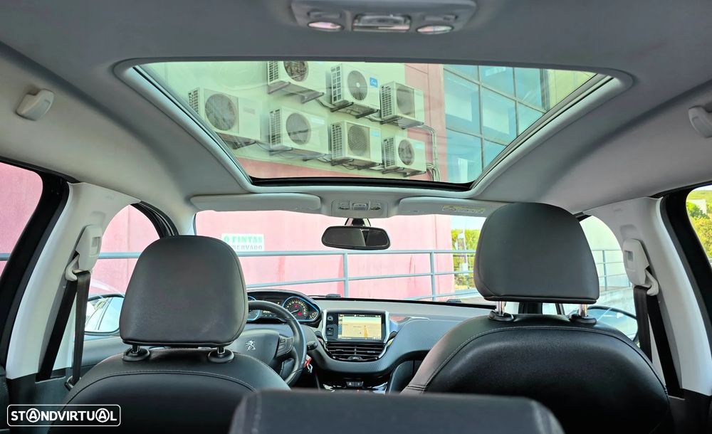Peugeot 2008 PureTech 110 Stop&Start EAT6 Crossway - 19