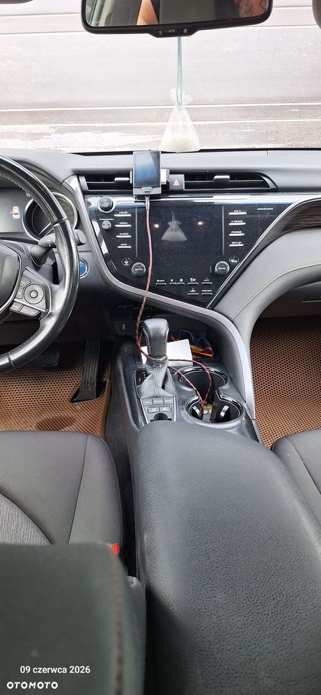 Toyota Camry 2.5 Hybrid Prestige CVT - 10