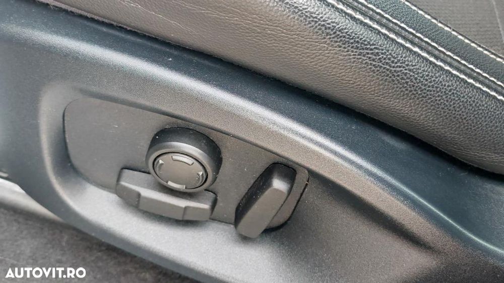 Jaguar F-Pace 20d AWD Aut. R-Sport Ingenium Edition - 26