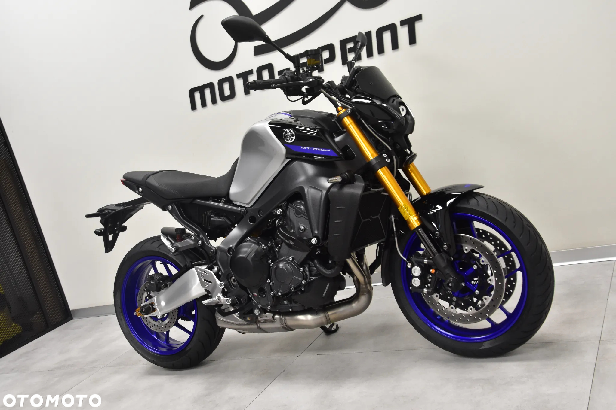 Yamaha MT - 7