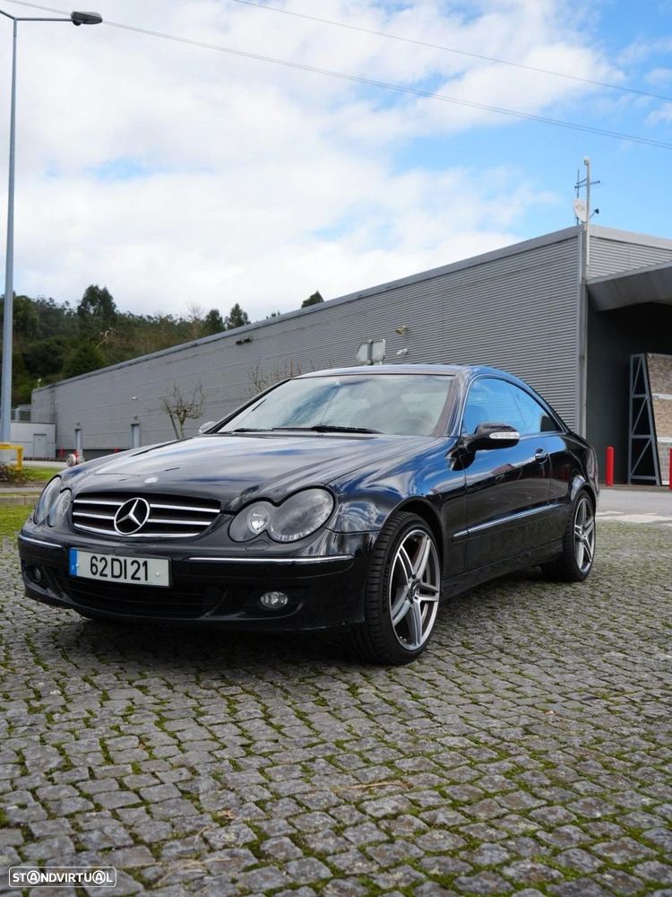Mercedes-Benz CLK 220 CDi Avantgarde - 1