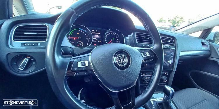 VW Golf - 2