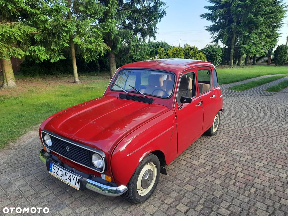 Renault 4 - 1